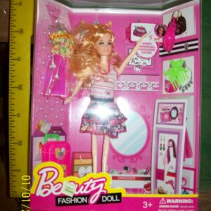 MUñECA FLACA CON BOTAS ART 54054      7400.00$     11-11-24
