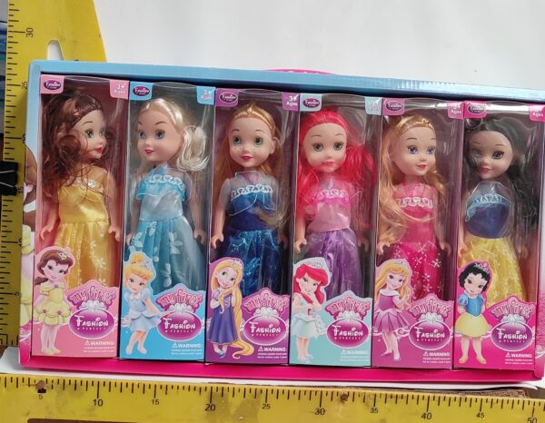 MUñECA PRINCESAS 29 CM GORDITA X 6 EXCIBI  11-11-24     3590.00$