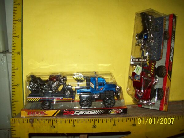 CAMION-CON-TRAILER-MOTO-BURBUJA-ART-55926-   3850.00$