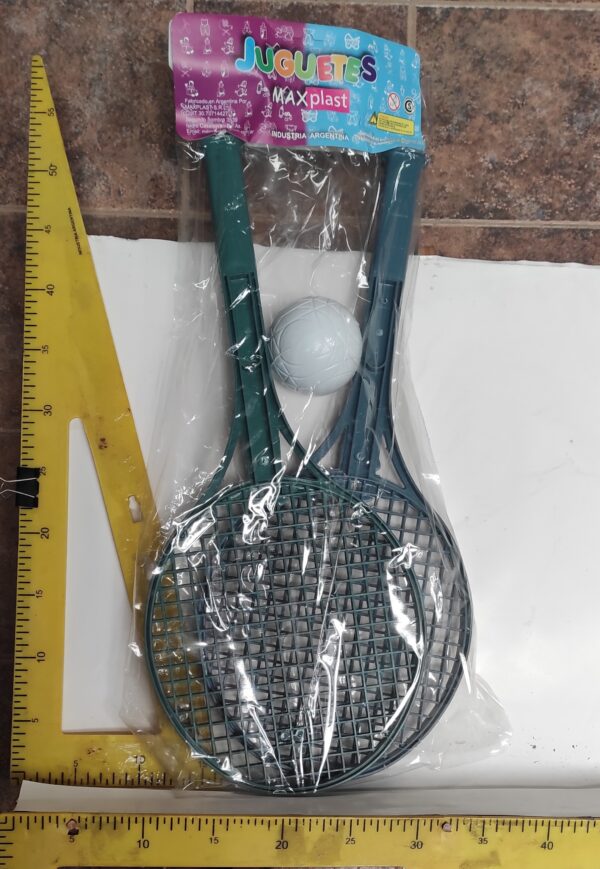 PALETA PLASTICA X 2 C/PELOTA MAXPLAS..  2500.00$   11-11-24