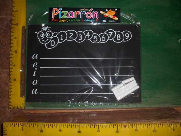 PIZARRON MINI MADERA NEGRO    1300.00$   12-11-24
