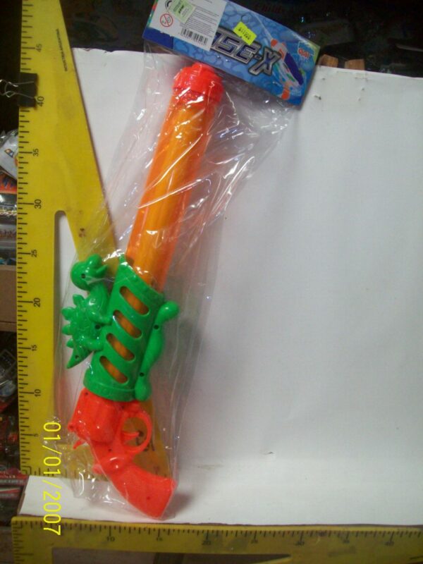 PISTOLA AGUA LANZA AGUA 43 CM  ART 61362   6995.00 $     7-11-24