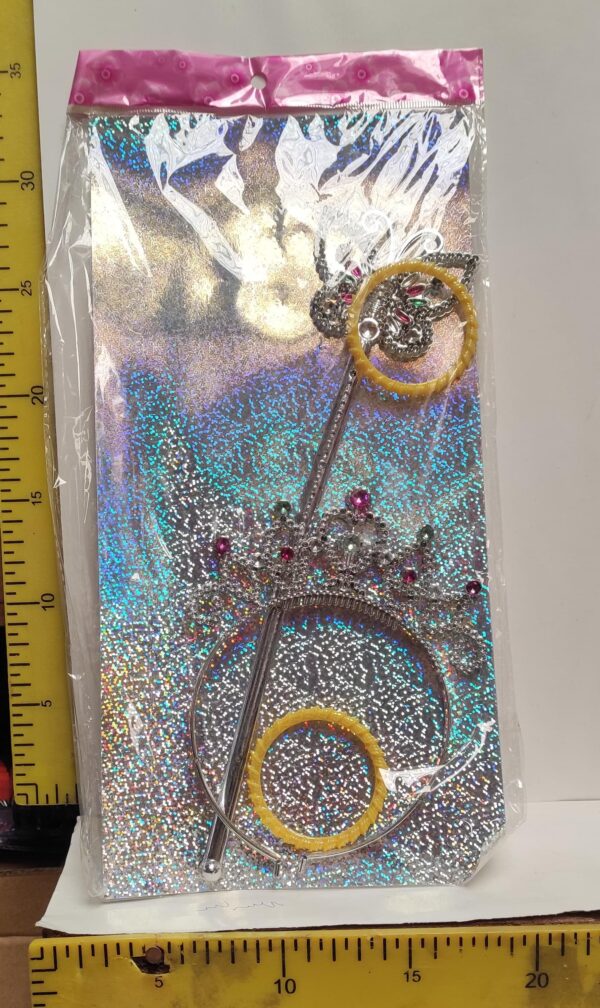 SET DE CORONITA Y VARITA CON PULSERITAS 7-12-24         1250.00 $
