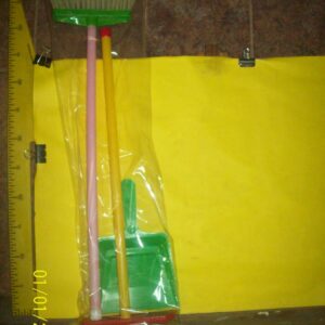 SET LIMPIEZA CON SEPILLO GDE      26-11-24                    2550.00 $