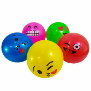 PELOTAS PLASTISOL PERSONAJES  750.00 $   11-11-24
