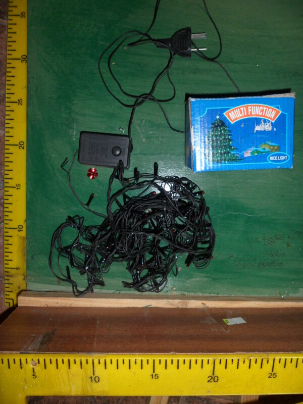 LUZ DE ARROZ COLOR X 100  cable fino  17-11-24      1800.00 $