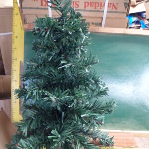 ARBOL 65 CM LUMINOSO CON BASE TRONCO  8990.00 $   18-11-24