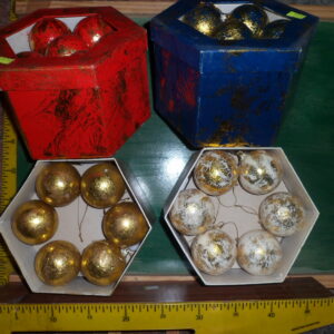 GLOBO DEC CAJA EXAGONAL X 12      10500.00 $