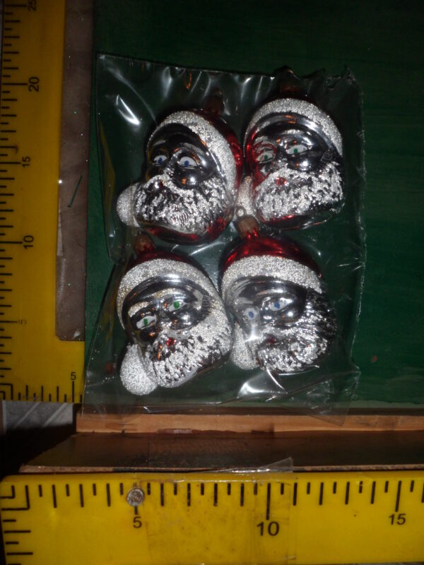 ADORNO CABEZA PAPA NOEL X 4 DEC   3480.00 $   18-11-24