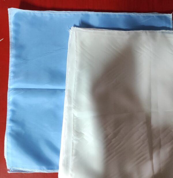 PAñUELOS CELESTE BLANCO 50 X 50     27-5-25