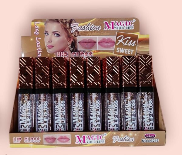 BRILLO LABIAL  TAPA DORADA CUADRADA    1090.00 $       1-9-25