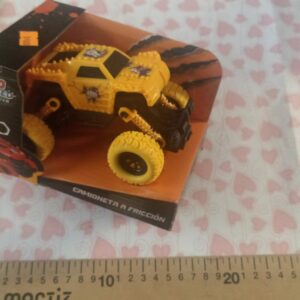 CAMIONETA 4 X4 PATONA CON SUSPENCION 12 X 15 CAJA ART54409   5900.00$