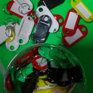 LLAVERO C/ IDENTIFICADOR 110.00 $ 24-4-26